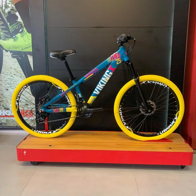 Bicicleta Vikingx Aro26 Tuff 25 Shimano 21v Verde, Amarelo e Rosa