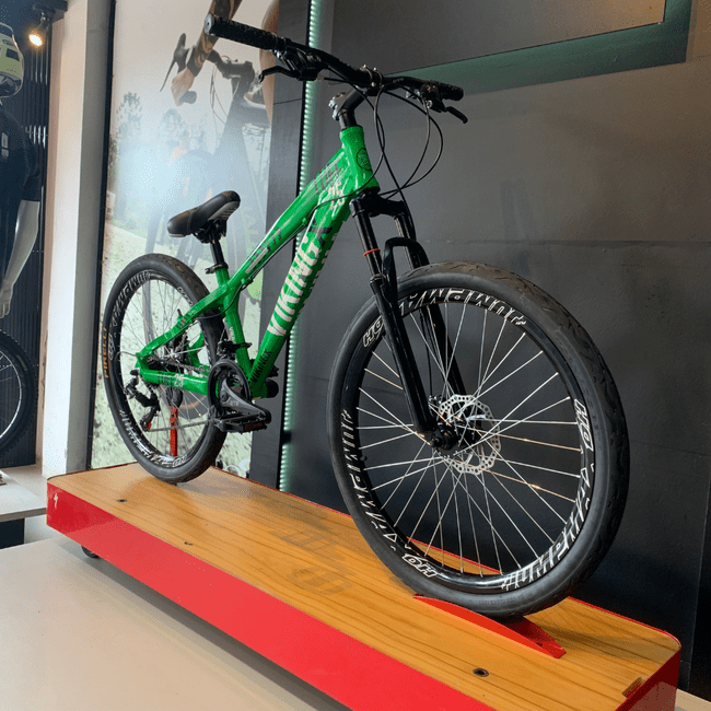 Bicicleta Vikingx Tuff 25 Aro 26 Tourney 21v Verde e Azul