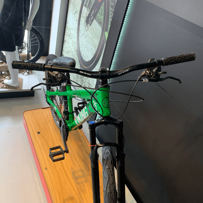 Bicicleta Vikingx Tuff 25 Aro 26 Tourney 21v Verde e Azul