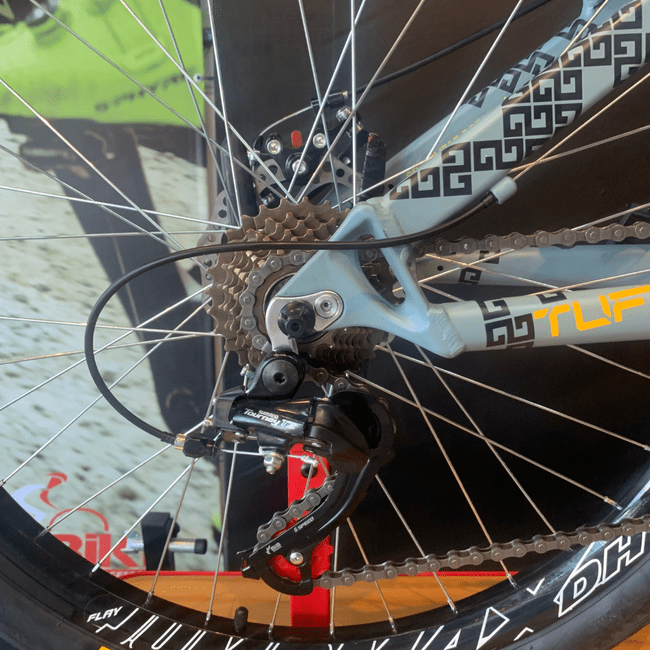 Bicicleta Vikingx Tuff 30 Aro 26 Tourney 21v Cinza e Amarelo
