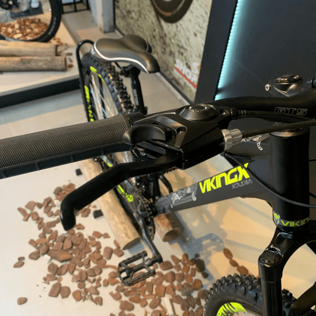 Bicicleta VikingX Tuff 30 Toourney 21v Preto e Verde