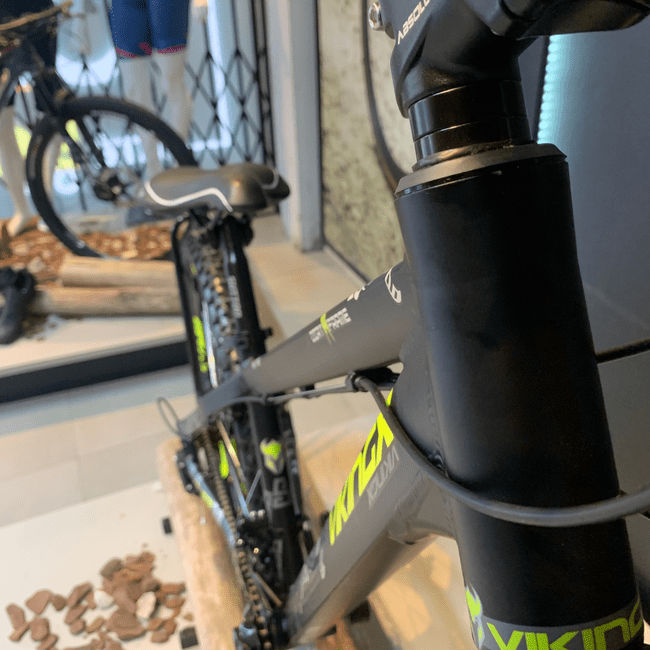 Bicicleta VikingX Tuff 30 Toourney 21v Preto e Verde