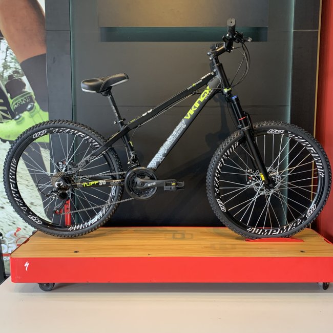 Bicicleta Vikingx Tuff 30 Tourney 21v Preto e Amarelo