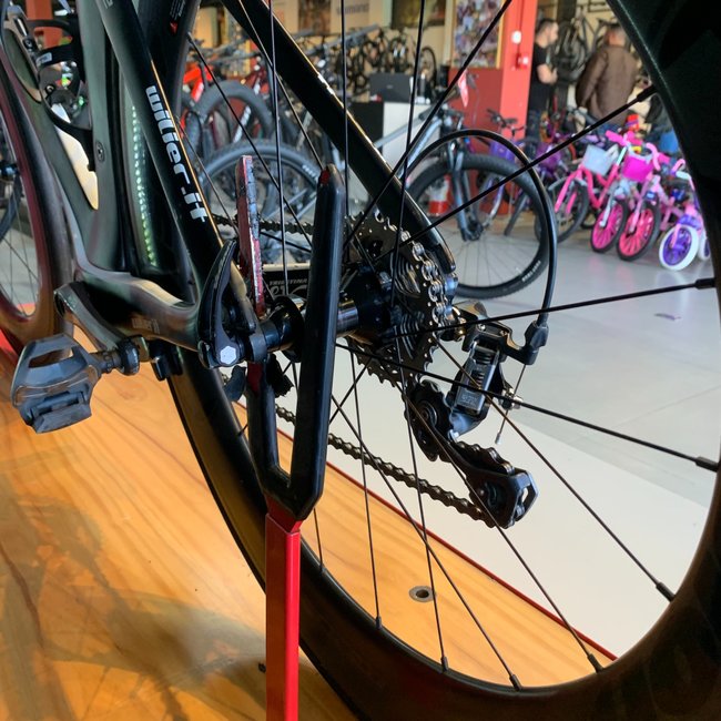 Bicicleta Wilier Triestina Blade Aro 700 105 20v Preto Fosco e Branca - Seminova