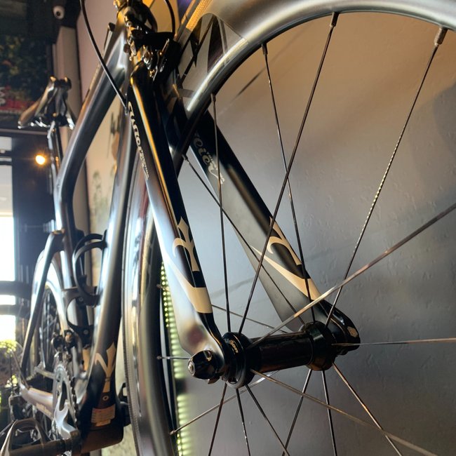 Bicicleta Wilier Triestina Blade Aro 700 105 20v Preto Fosco e Branca - Seminova