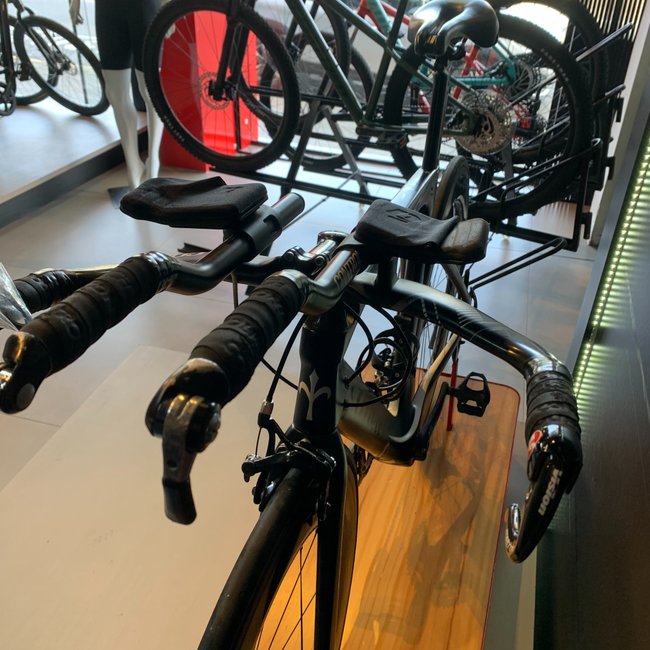 Bicicleta Wilier Triestina Blade Aro 700 105 20v Preto Fosco e Branca - Seminova