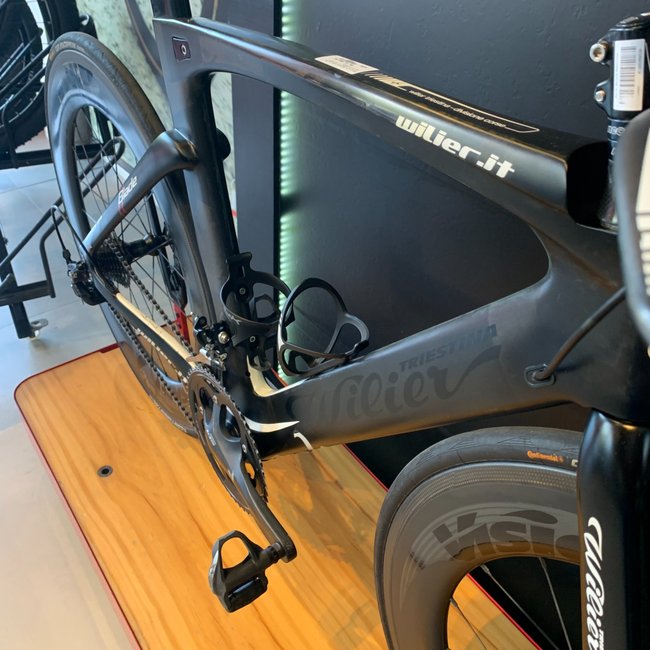 Bicicleta Wilier Triestina Blade Aro 700 105 20v Preto Fosco e Branca - Seminova