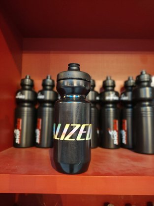 Caramanhola Specialized Purist 650ml Preto Holográfico