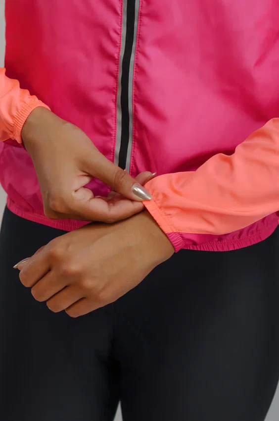 Jaqueta corta vento free force feminina classic izzet rosa/salmão