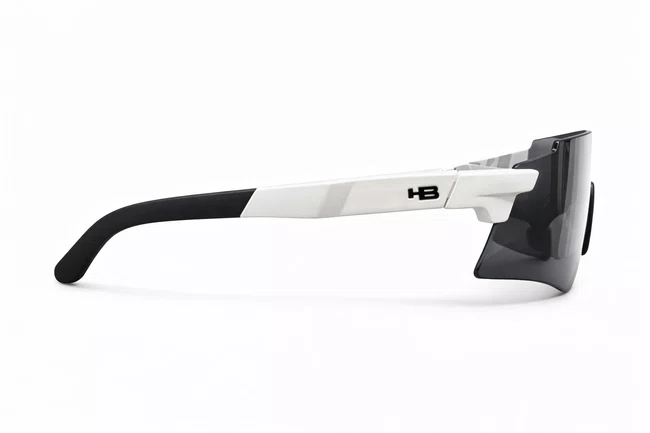 Oculos hb apex light m pearled nose mb lack silver