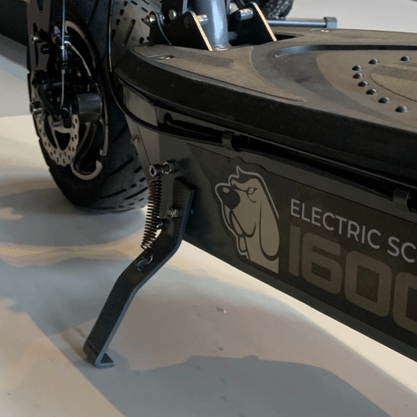 Patinete Elétrico TWO Dogs 1600w 48v Cinza - Seminovo