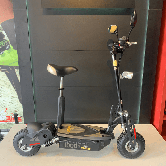 Patinete Two Dogs Aro 12 1000w 48v Preto - Seminovo