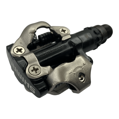 Pedal Clip XC com Encaixe Aberto e com Taco SPD MTB Shimano PD-M520