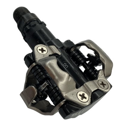 Pedal Clip XC com Encaixe Aberto e com Taco SPD MTB Shimano PD-M520