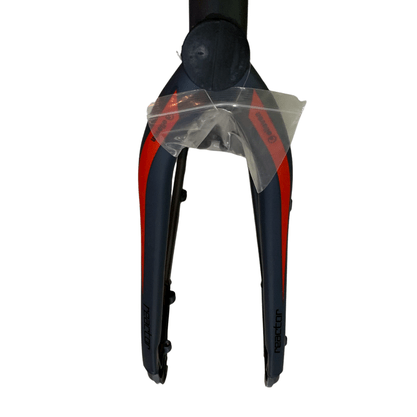 Quadro Elleven Reactor Cinza e Preto e Vermelho