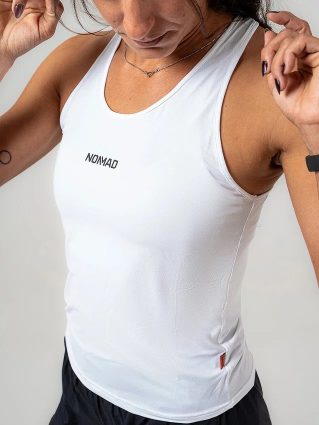Regata nomad run feminina branca