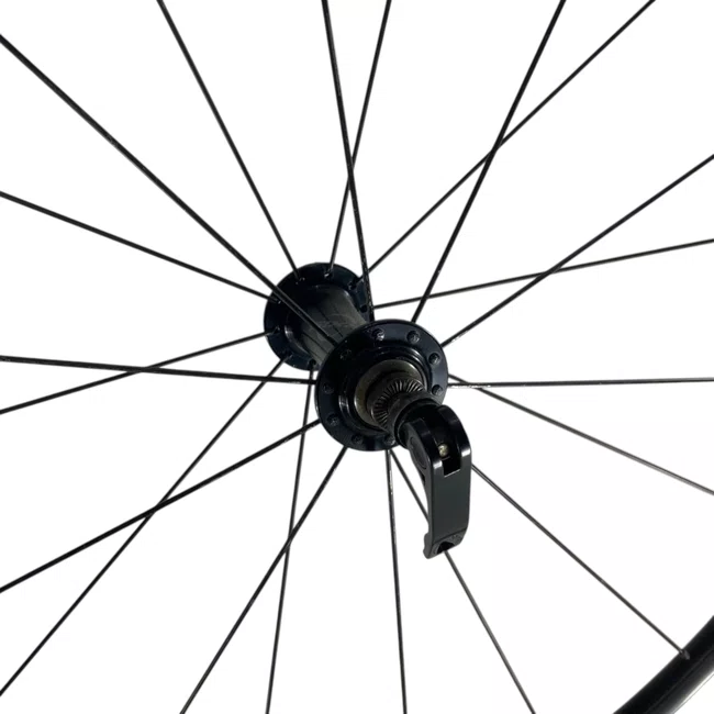 Roda Dianteira a700 Axis Sport Disc Pretaㅤㅤㅤㅤㅤㅤㅤㅤㅤㅤㅤㅤㅤㅤ