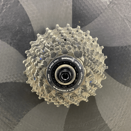 Roda Zipp Super 9 carbon clincher A700 Traseira - Seminova