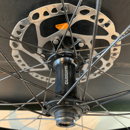 Rodas Shimano Rolamentada Boost Aro Specialized Micro Spine Preto - Seminova