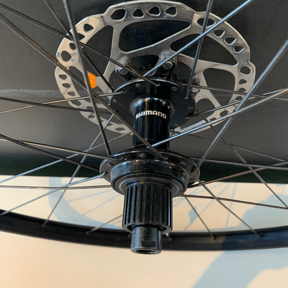 Rodas Shimano Rolamentada Boost Aro Specialized Micro Spine Preto - Seminova