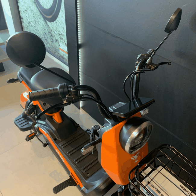 Scooter Elétrica A14 Ultramoove Ultra Gtx 500W Laranjaㅤ