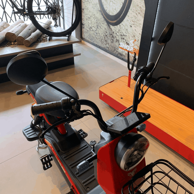 Scooter Elétrica  Ultramoove Ultra GTX 500W Aro 14 Vermelha