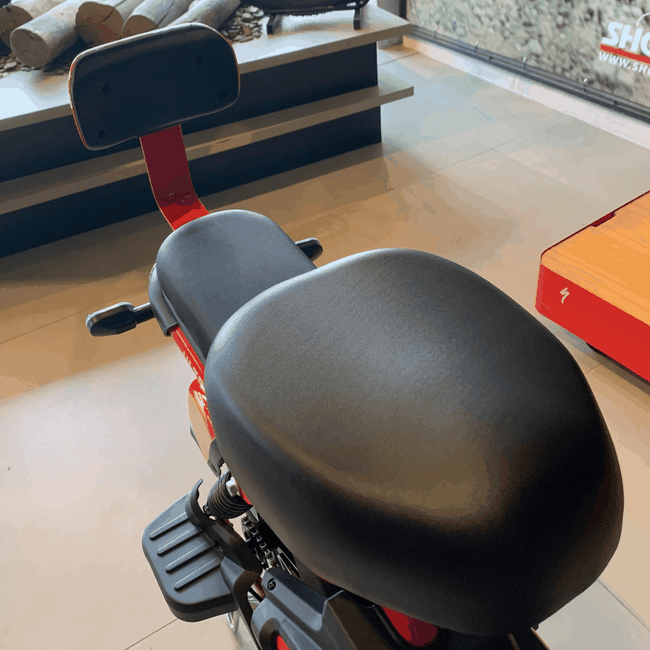 Scooter Elétrica  Ultramoove Ultra GTX 500W Aro 14 Vermelha