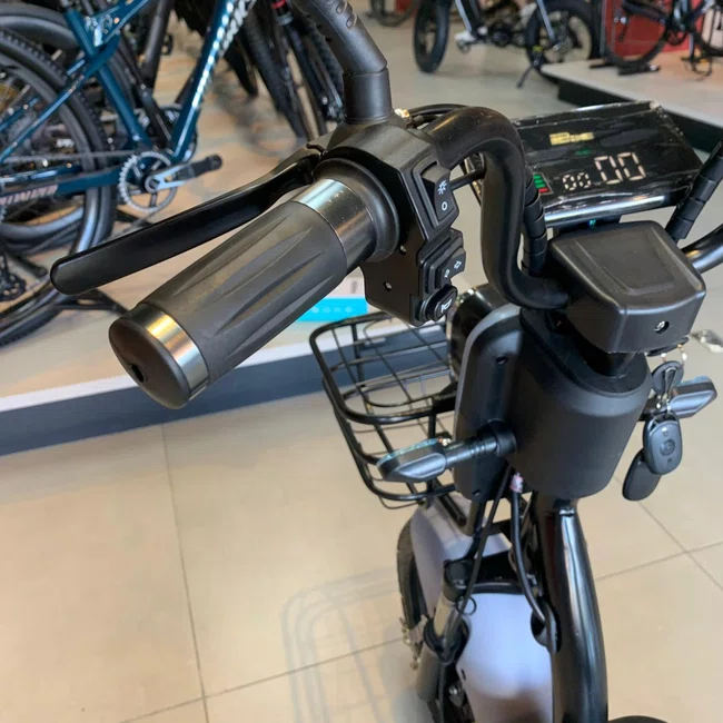 Scooter Eletrica City Cinza 600wㅤㅤㅤㅤㅤㅤㅤㅤㅤㅤㅤㅤㅤㅤㅤㅤㅤㅤㅤㅤㅤㅤㅤ