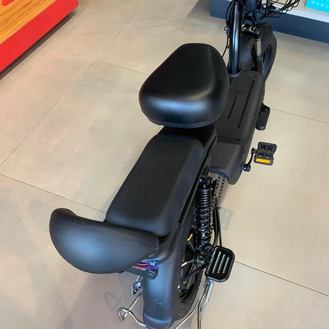 Scooter Eletrica City Preta 600Wㅤㅤㅤㅤㅤㅤㅤㅤㅤㅤㅤㅤㅤㅤㅤㅤㅤㅤㅤㅤㅤㅤㅤ