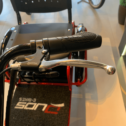 Triciclo Duos Fox Elétrico Aro 20 Vermelho