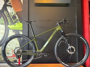 Bicicleta A29 Oggi Agile Pro XT 12V 2024 Verde/Preto