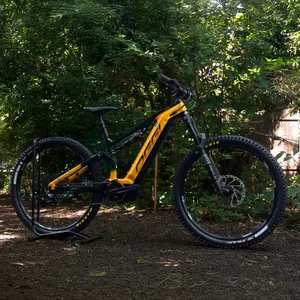 Bicicleta a29 oggi razzo t-130 2026 cues 11v t-15 amarelo/preto