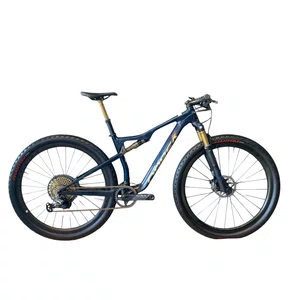 Bicicleta Orbea Aro 29 Oiz Xtr 12v Azul e Dourado - Seminova Bicicleta Orbea Aro 29 Oiz Xtr 12v Azul e Dourado - Seminova