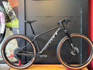 Bicicleta Scott Scale Carbon 2025 Aro29 Sram XX1 AXS 12v Preta Seminova