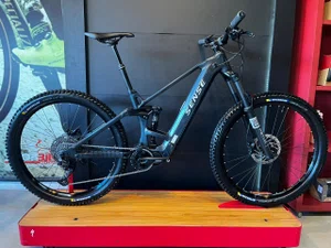 Bicicleta seminova a29 sense exalt e- trail shimano deore 11v t-17 preta /cinza