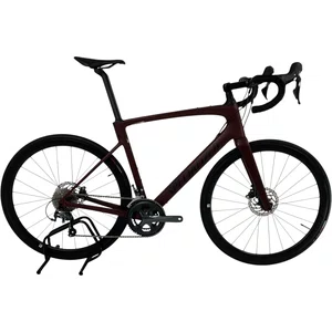 Bicicleta Specialized Roubaix Sl8 Tiagra Aro 700 24v Bordo - Seminova Bicicleta Specialized Roubaix Sl8 Tiagra Aro 700 24v Bordo - Seminova