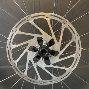 Roda seminova a27.5 specialized roval traverse (par) - Shopbike
