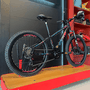 Bicicleta Oggi Hacker Aro 24 Tourney 21v Preto e Pink e Azul