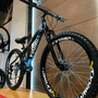 Bicicleta Vikingx Tuff 25 Aro 26 Shimano 21v Preto e Azul