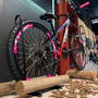 Bicicleta VikingX Tuff 25 Aro 26 Tourney 21v Preto e Rosa