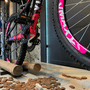 Bicicleta VikingX Tuff 25 Aro 26 Tourney 21v Preto e Rosa