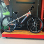 Bicicleta Vikingx Tuff 25  Aro 26 Tourney TZ 21v Prata e Azul