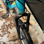 Bicicleta VikingX Tuff 30 Tourney 21v Aro 26 Azul e Verde e Branco