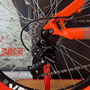 Bicicleta Vikingx Tuff X-35 Shimano 21V com Roda Laranja e Guidão Vermelho Aro 26 Azul Petróleo e Laranja