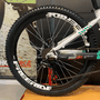 Bicicleta Vikingx Tuff25 Shimano 21v Aro 26 Branca e Verde e Preta