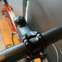 Bicicleta Oggi Hacker HDS Aro 29 Essa 8V Vermelha e Branca e Azul
