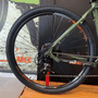 Bicicleta Oggi Hacker HDS Aro 29 Tourney 24V Verde e Laranja e Preto