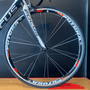 Bicicleta Focus Izalco Pro Carbon Aro 700 Sram Force 20v Branca e Preta - Seminova