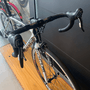 Bicicleta Focus Izalco Pro Carbon Aro 700 Sram Force 20v Branca e Preta - Seminova