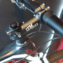 Bicicleta Oggi Agile PRO Aro 29 Deore XT 22v Preta e Vermelha e Branca - Seminova